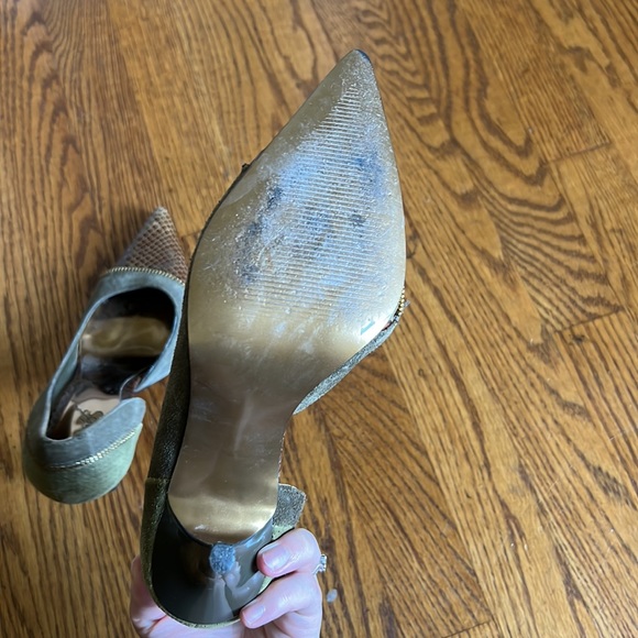 ◻️CARLOS SANTANA: Women’s dark green w/pattern pointed toe, heels, preowned◻️ - Picture 10 of 13